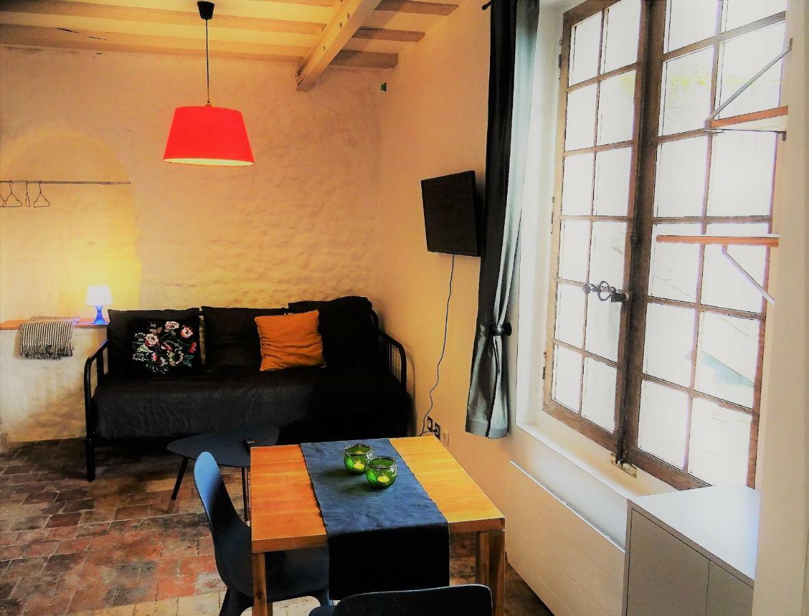 Appartement Spacieux Avec Une Vue Sur Тур Екстериор снимка