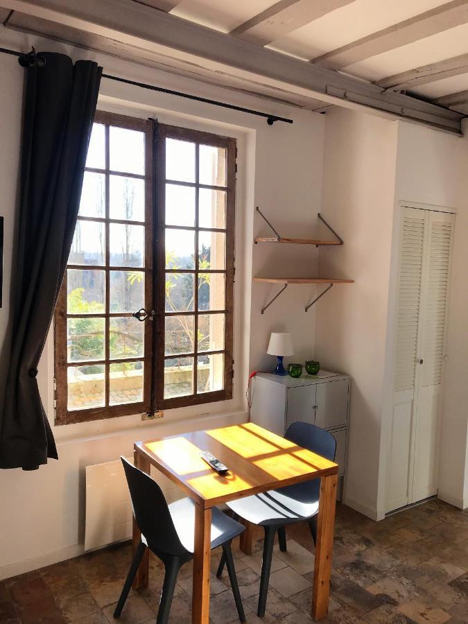 Appartement Spacieux Avec Une Vue Sur Тур Екстериор снимка