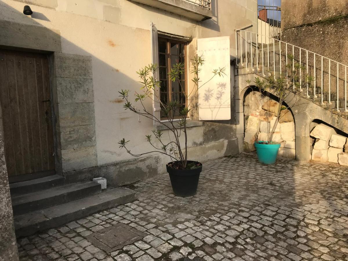 Appartement Spacieux Avec Une Vue Sur Тур Екстериор снимка